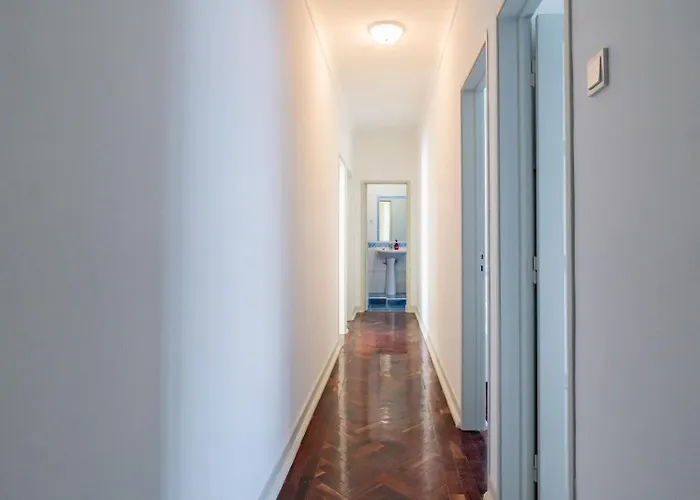 Casa D'** Avo דירה *