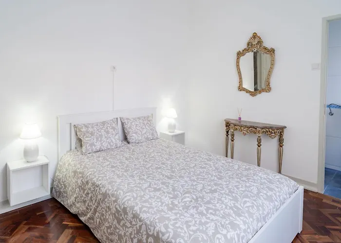 Casa D'** Avo Daire *